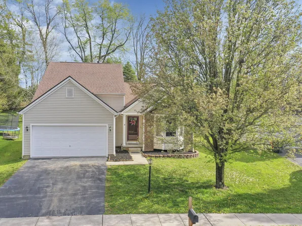 1402 Harold Stewart Pkwy, Pataskala, OH 43062