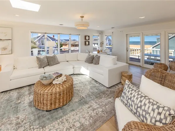 5207 Ocean Front Ave, Virginia Beach, VA 23451