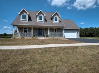 219 Prairie Pedal Ln, Sharon, WI 53585
