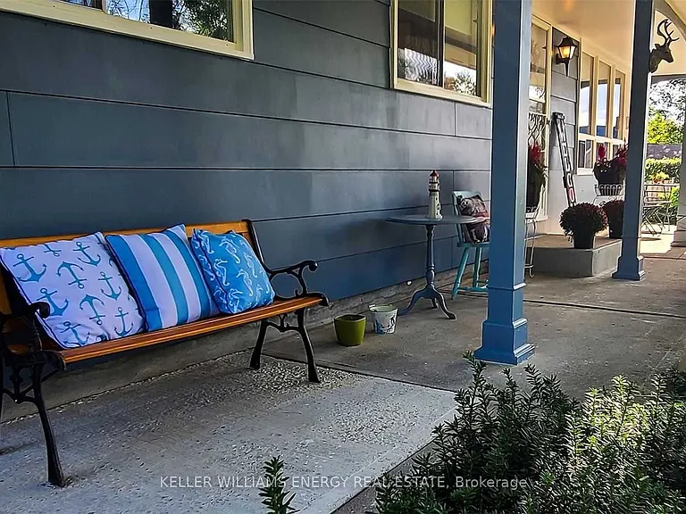 18 Prosser Ave — Photo 32