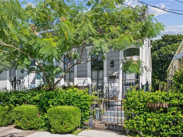 2917 Baronne St, New Orleans, LA 70115