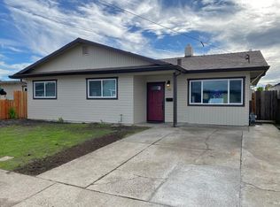 700 Johnson Dr, Richmond, CA 94806