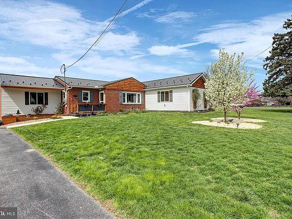 5th image of 751 Warm Spring Rd