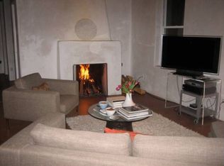 106 Candelario St, Santa Fe, NM 87501