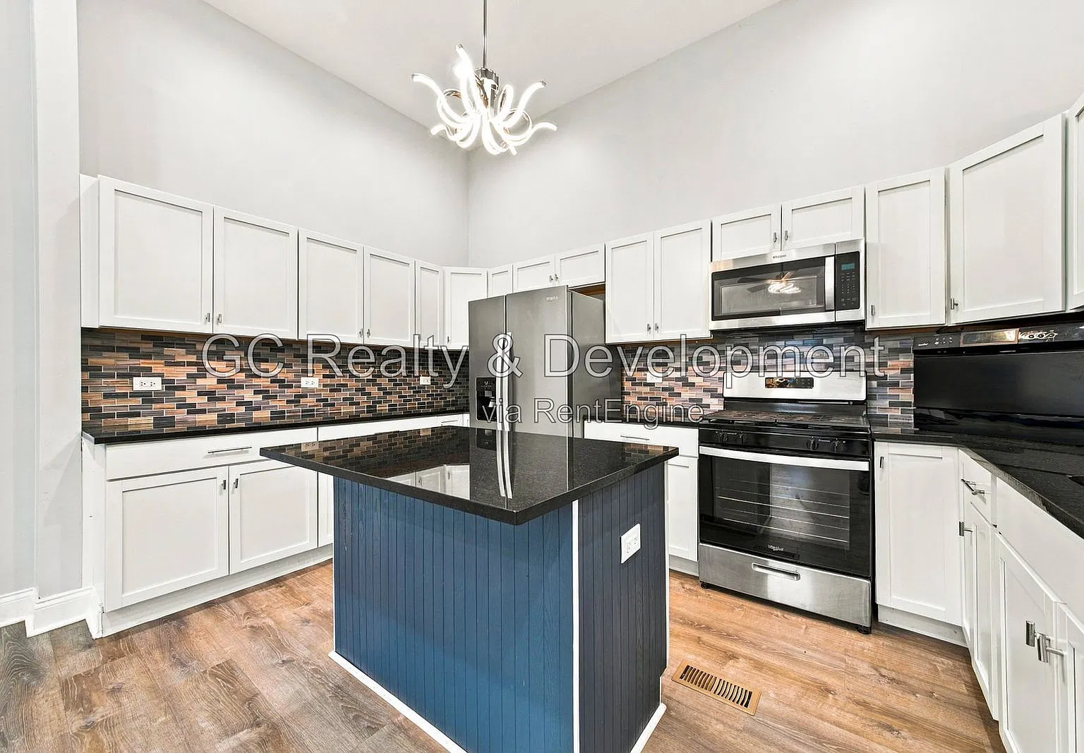 3 bed, 3.0 bath, 1443 sqft, $3,495 — Photo 4