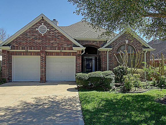 2nd image of 1803 Fantasy Woods Dr