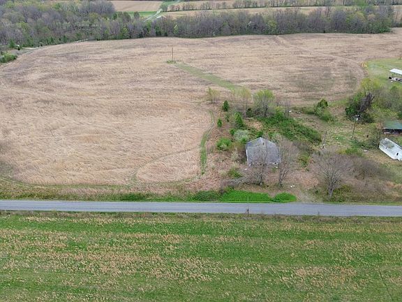 3rd image of 3162 Chapel Hill Rd