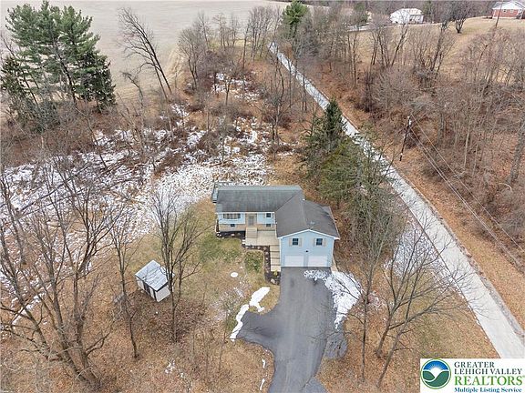 3rd image of 3006 Beddall St