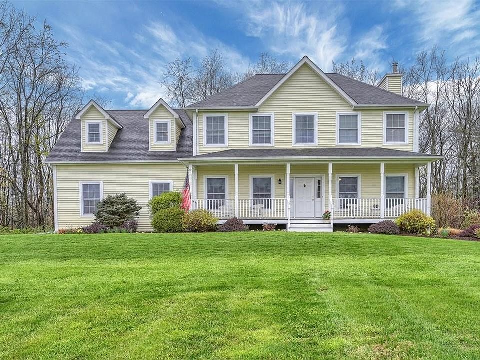 1st image of 19 Vellview Court