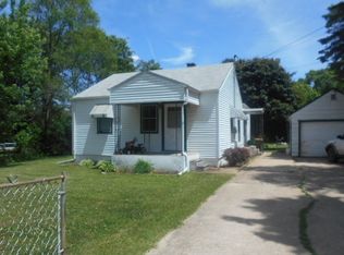 7711 Old River Rd, Rockford, IL 61103