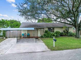 2005 SW 99th Ter, Hollywood, FL 33025