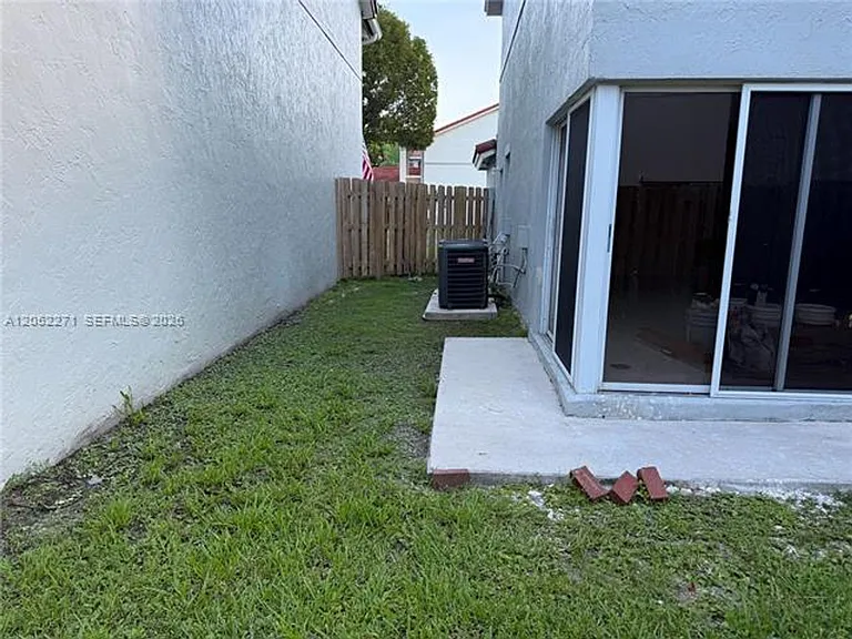 13887 SW 103rd Ln #13887 — Photo 32
