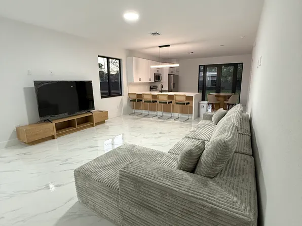 910 NW 4th Ave, Hallandale, FL 33009