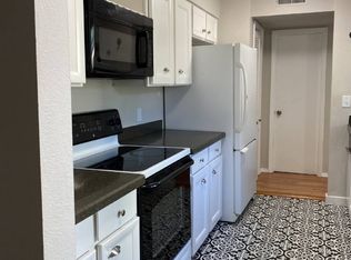 3330 Templeton Gap Rd UNIT 31, Colorado Springs, CO 80907
