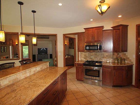 4th image of 29291 Chenwood Ct