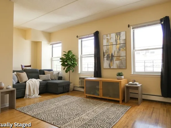 228 East 112th Street image 1 of 13