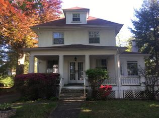 357 Sycamore St, Rahway, NJ 07065