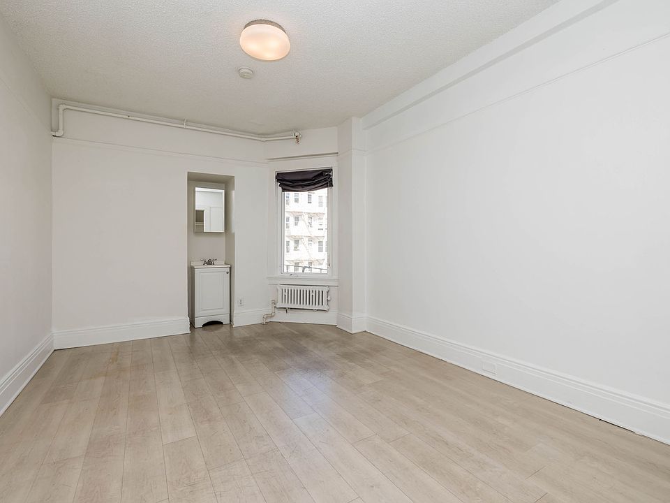 1st image of 581 Ofarrell St #504