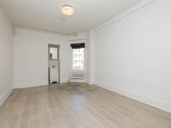 581 Ofarrell St #504