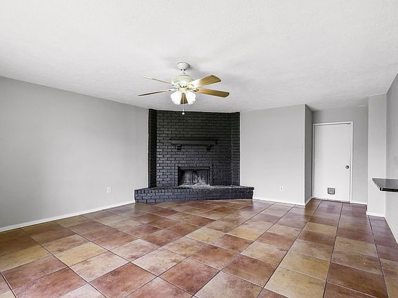 2nd image of 5204 Slay Dr