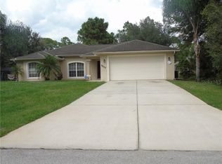 3652 Spinner Ave, North Port, FL 34286