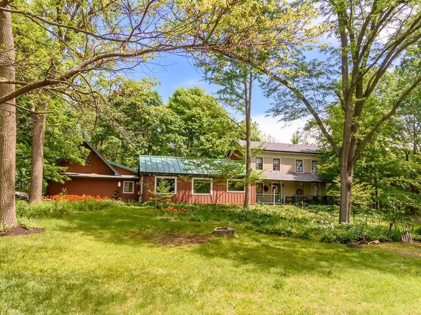 6818 County Road 9, Garrett, IN 46738