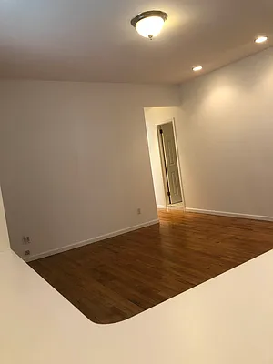 Rented by CitySites Real Estate Group | media 26