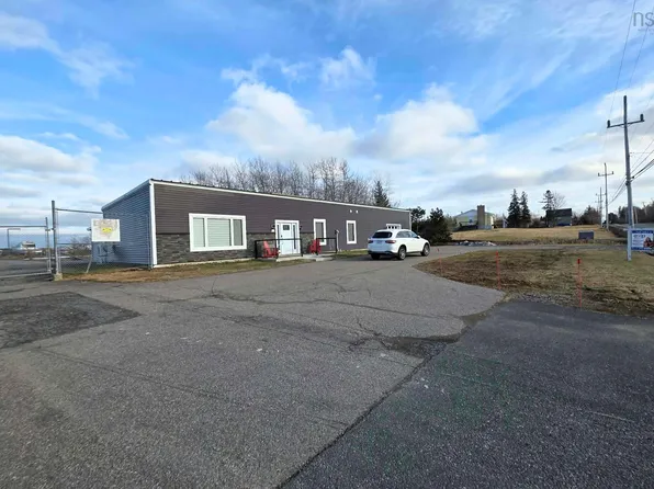 1526 Keltic Dr, Cape Breton, NS B2A 4Y1