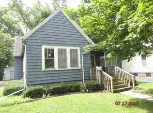 722 W South St, Pontiac, IL 61764