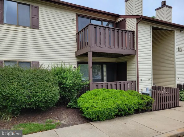 1110 Maresfield Ct, Marlton, NJ 08053