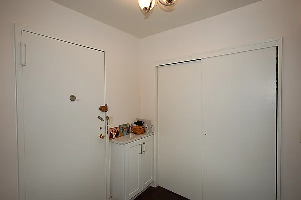 Rented by Green Line Realty | media 11