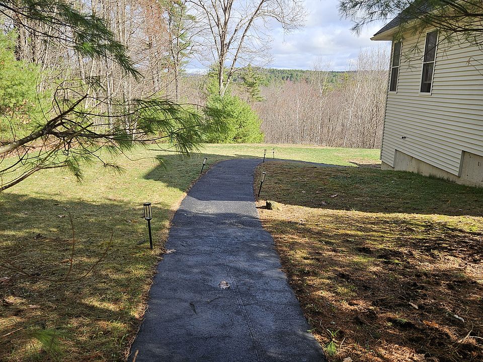 1st image of 287 Hoit Rd #B