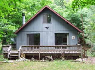 582 N Lighthouse Dr, Mears, MI 49436