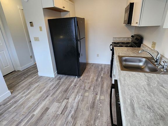 5th image of 125 S 15th Ave Unit A-d