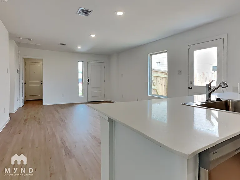 18515 Cepagatti Dr — Photo 3