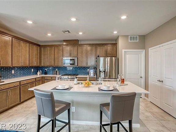 5th image of 9546 Wells Knoll Ct