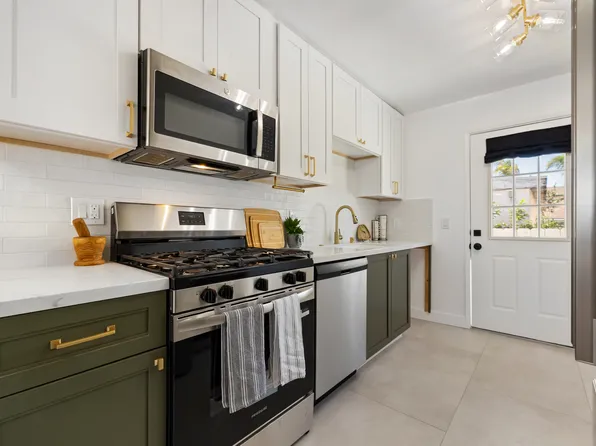 1234 30th St APT 1, San Diego, CA 92102