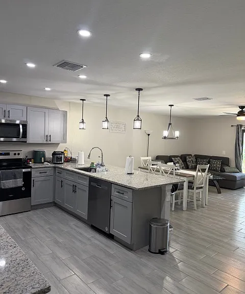 7360 Carrier Rd #2 — Photo 3