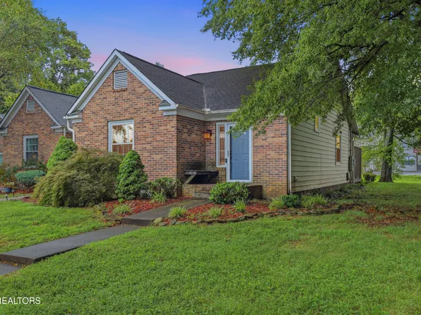 612 Idlewood Ln APT D, Knoxville, TN 37923