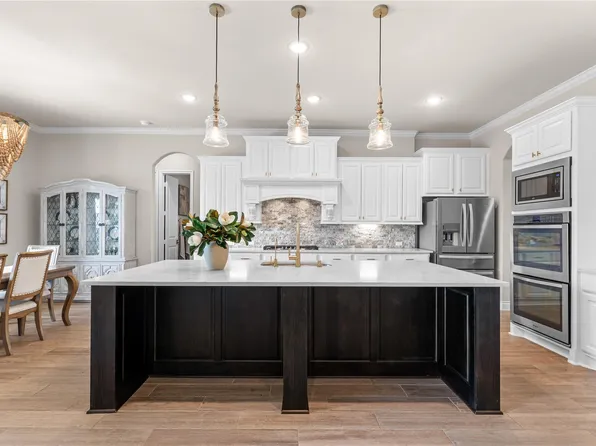 40803 Mostyn Dr, Magnolia, TX 77354