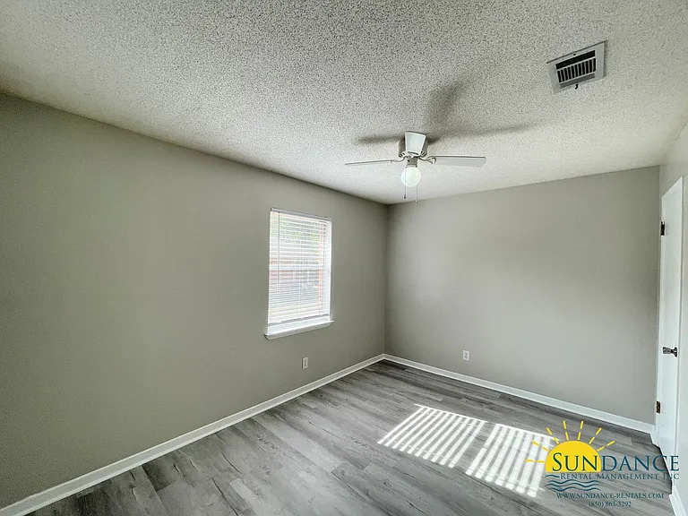790C Navy St — Photo 5