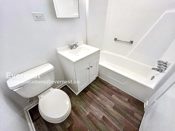 5003 Alan Dr #C — Photo 11