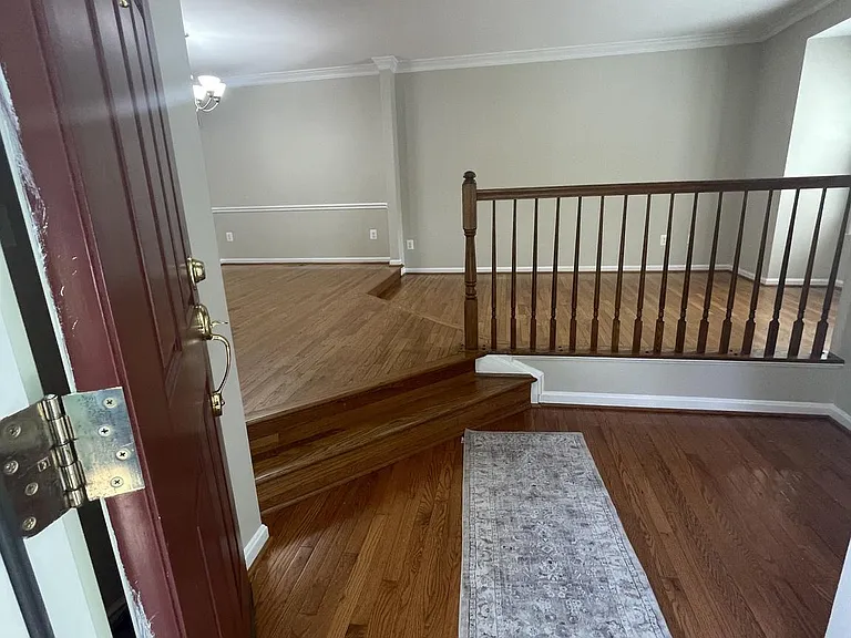 8845 Eagle Rock Ln — Photo 5