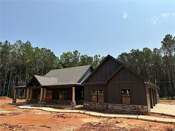 2nd image of 3474 Lee Road 279