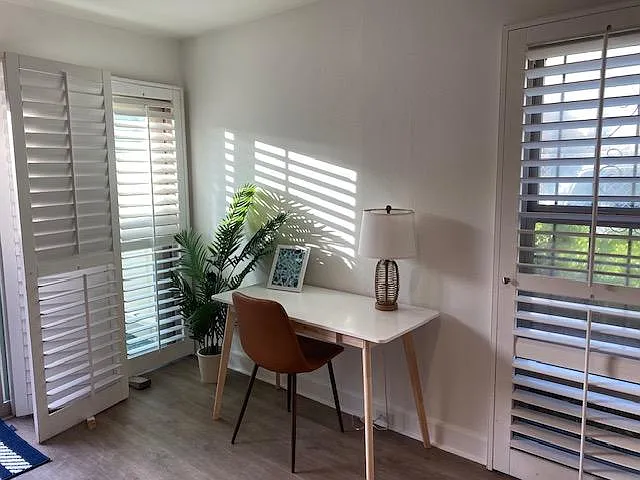 4313 Loma Riviera Ct — Photo 33