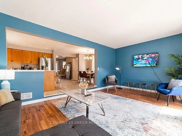 7 Swartz St — Photo 6