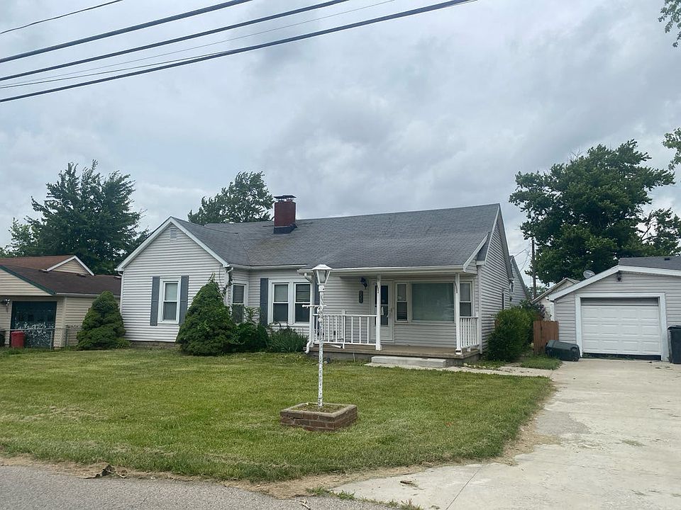 2nd image of 830 Green Rd