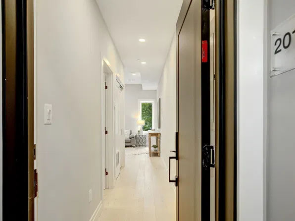 2301 Ontario Rd NW, Washington, DC 20009