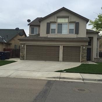 1st image of 272 Fairmont Ln