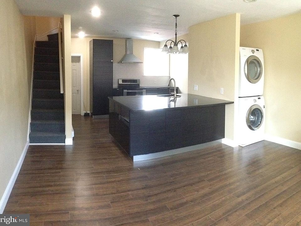 1st image of 349 Dickinson St Floor 2